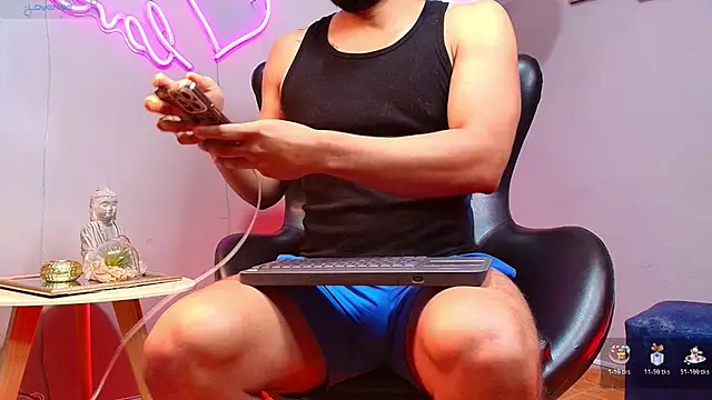 Gael Meneses online show from 10-21-25, 12:17