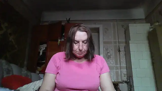 AnnaLive570 online show from 11-26-25, 12:06