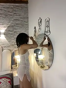 Kristy1  online show from 09-21-25, 11:01