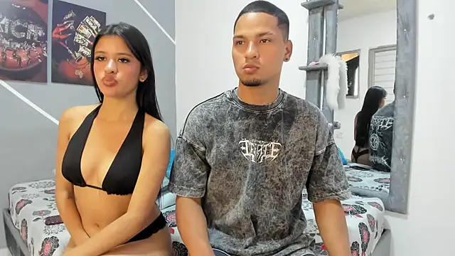 Sexy777Couple online show from 04-18-26, 09:37