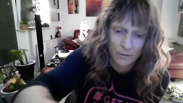 hellgirl1980 online show from 10-15-25, 01:28