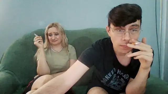 Snapshot of Eric_Basilio chatting on 12-01-25, 10:42 Eric Basilio online show from 12-01-25, 10:42