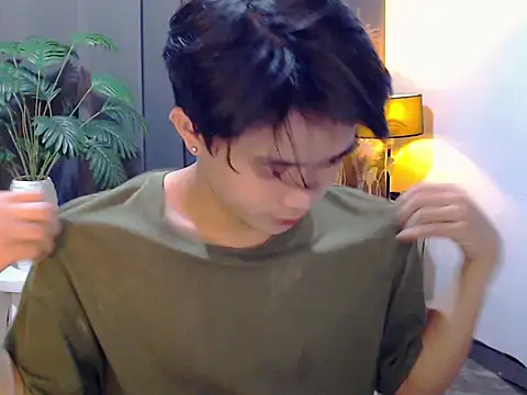 Snapshot of NautyBoyBrazeen_143 chatting on 07-24-26, 05:11 NautyBoyBrazeen 143 online show from 07-24-26, 05:11