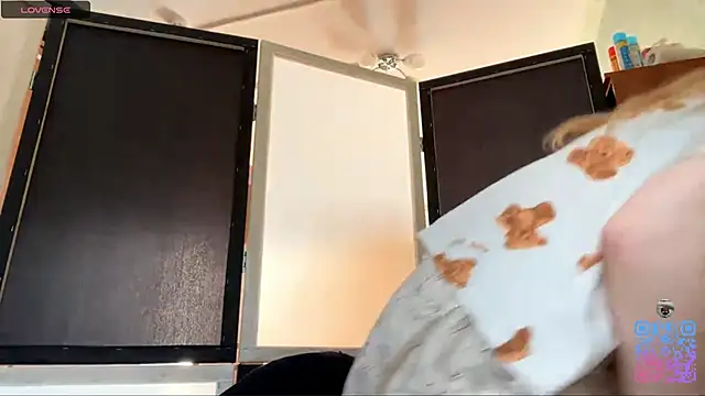 LouieRutt online show from 09-22-25, 02:08