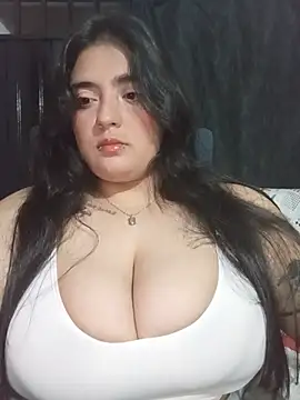 MIIN JII 1 online show from 06-24-26, 06:01
