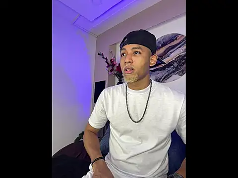 B Wild online show from 02-11-26, 04:17