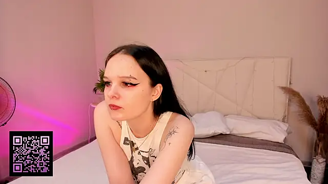 Cassies-Sandyy online show from 10-23-25, 10:36