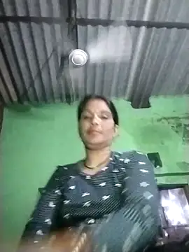 Snapshot of Monika_cut chatting on 10-18-25, 04:08 Monika cut online show from 10-18-25, 04:08