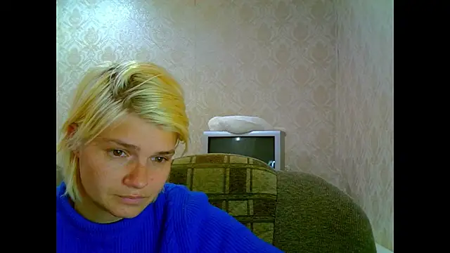 Snapshot of SaraSnow_ chatting on 11-20-25, 05:56 SaraSnow online show from 11-20-25, 05:56