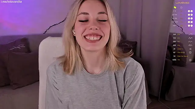 Leila Vanilla online show from 03-29-26, 04:34