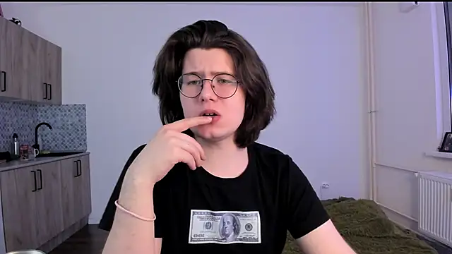 Derek Shameless online show from 02-18-26, 05:20