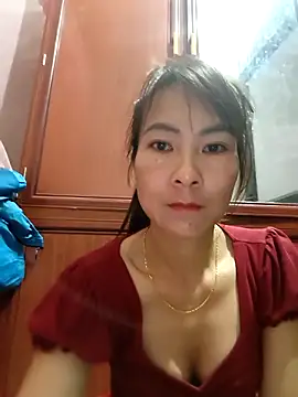 Yumyum kiw online show from 12-02-25, 10:27