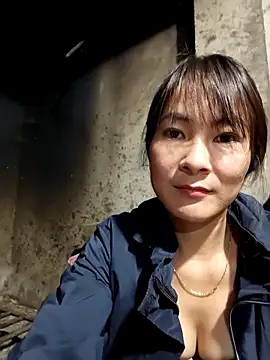 Yumyum kiw online show from 12-16-25, 12:32