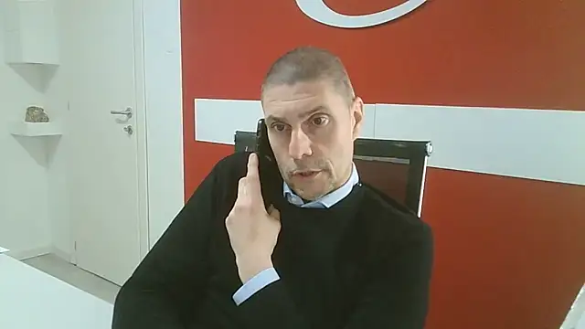 Snapshot of max79ve31 chatting on 03-17-26, 11:46 max79ve31 online show from 03-17-26, 11:46