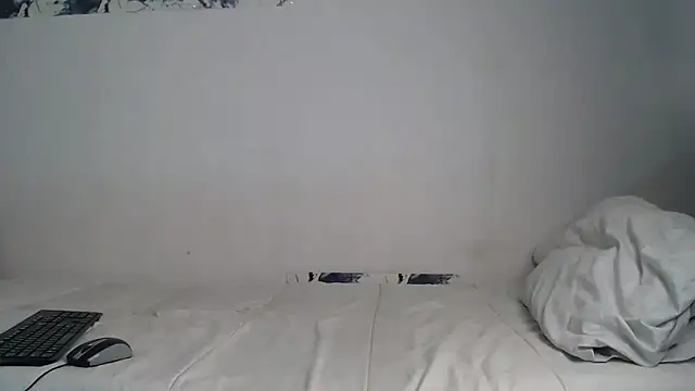Snapshot of AshleyT255 chatting on 05-01-26, 06:56 AshleyT255 online show from 05-01-26, 06:56