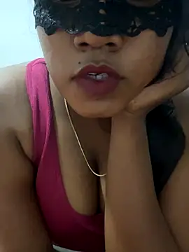 Snapshot of vinushi chatting on 09-11-25, 04:29 vinushi online show from 09-11-25, 04:29