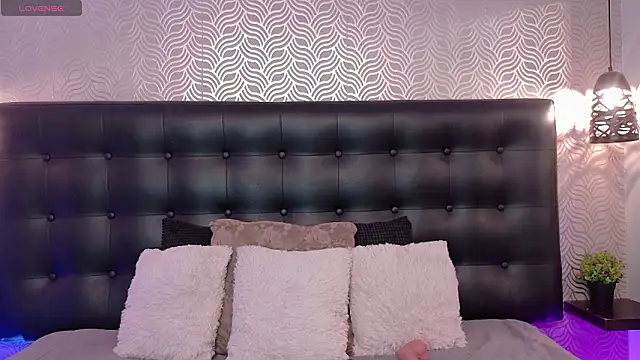 NaiaraMasson  online show from 03-14-26, 12:10