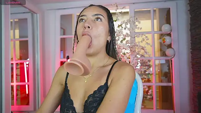 foxy zoe online show from 04-14-26, 06:03