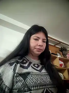 Snapshot of kinky_momm chatting on 09-26-25, 12:53 kinky momm online show from 09-26-25, 12:53