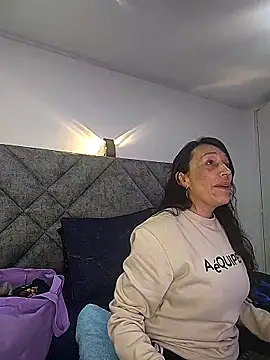 Shantey Laurent online show from 11-29-25, 12:30