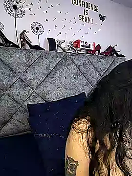 Shantey Laurent online show from 04-12-26, 04:56