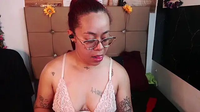 MIA  SPENCER online show from 02-04-26, 05:41