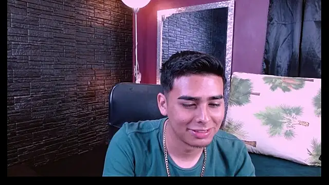 Matthewlodge online show from 11-07-25, 01:44