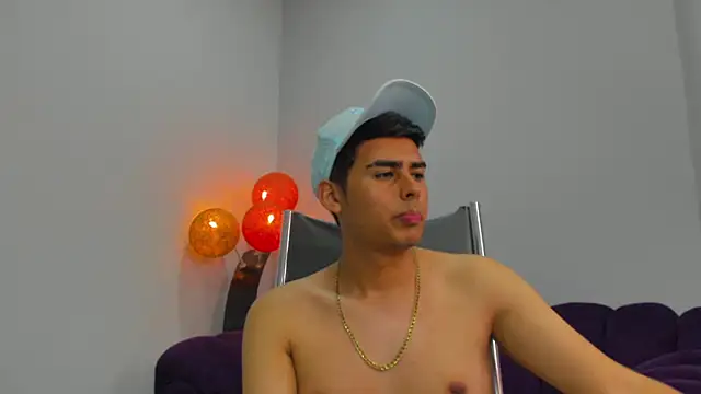 Matthewlodge online show from 11-25-25, 02:28