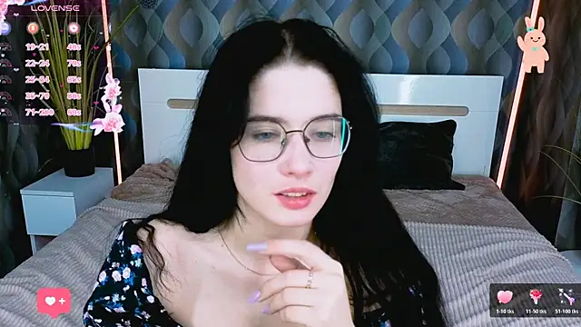 Charming Mysteriousss online show from 03-24-26, 01:49