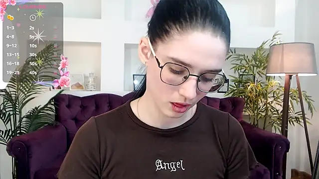 Charming Mysteriousss online show from 04-27-26, 12:36