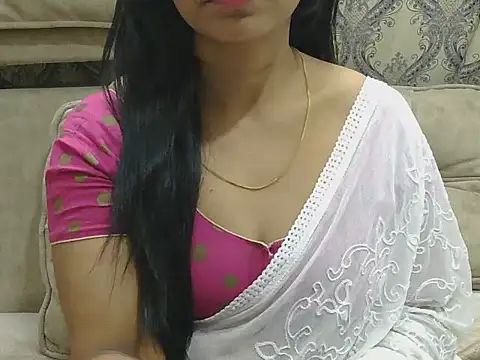 MISS SOMIYA online show from 01-12-26, 06:46