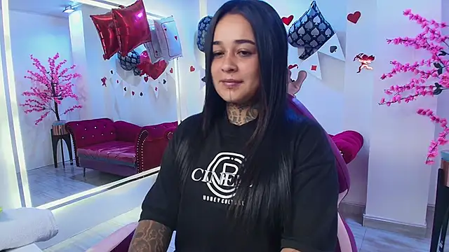 Black roseee online show from 02-18-26, 03:24