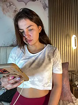 Dakota Evanns online show from 04-16-26, 06:52