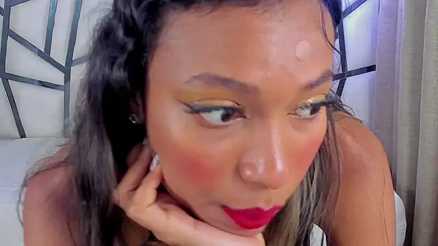 Susanna Cute online show from 12-13-25, 08:25