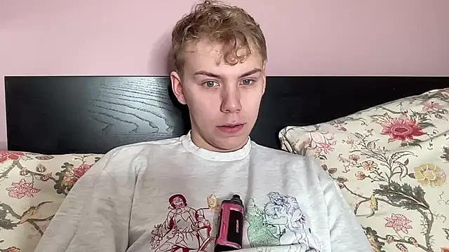 scottishtwink01 online show from 10-11-25, 11:09