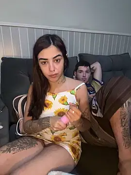 Bbzinha 18 online show from 11-04-25, 04:00