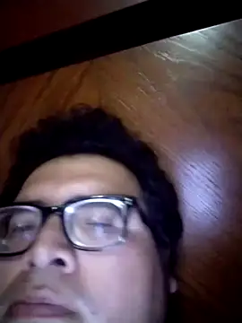 Santiagoqro85 online show from 09-09-25, 04:23