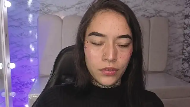 Snapshot of kataleya_t chatting on 09-23-25, 03:31 kataleya t online show from 09-23-25, 03:31