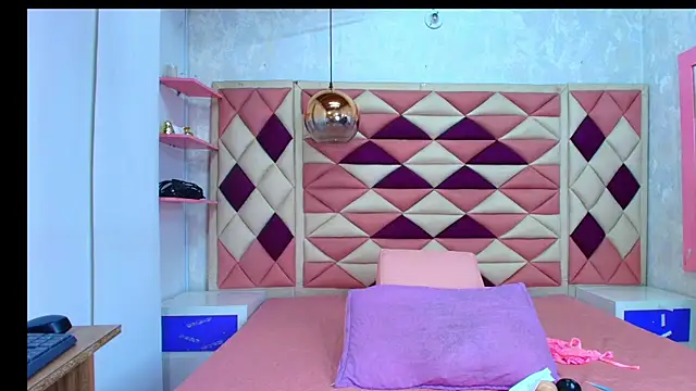 abbyrouss  online show from 09-16-25, 03:07