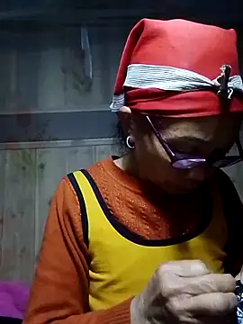 -Xuka-200 online show from 12-05-25, 10:24