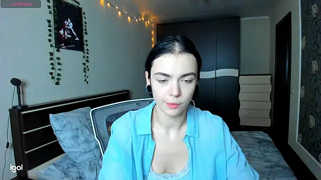 bonnybimi online show from 10-27-25, 03:32