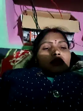 Snapshot of Cm_pooja chatting on 02-07-26, 06:55 Cm pooja online show from 02-07-26, 06:55