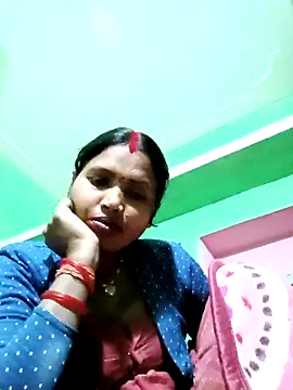 Snapshot of Cm_pooja chatting on 02-13-26, 06:48 Cm pooja online show from 02-13-26, 06:48