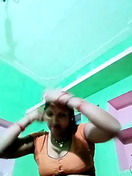 Snapshot of Cm_pooja chatting on 03-14-26, 05:18 Cm pooja online show from 03-14-26, 05:18