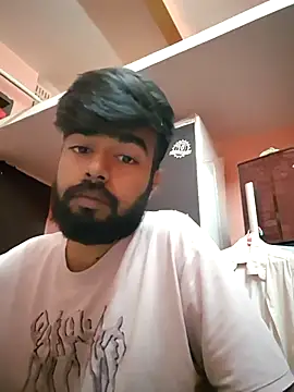 soniriyaa010101 online show from 11-07-25, 08:58