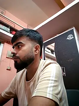 soniriyaa010101 online show from 11-11-25, 08:14