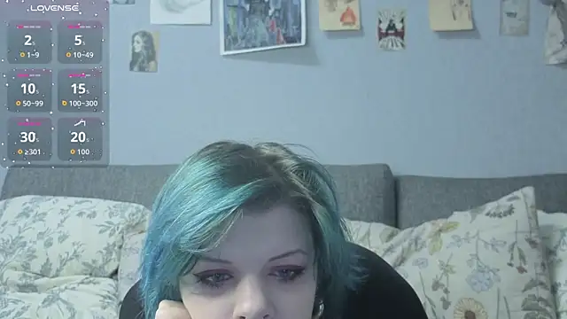 Snapshot of Alice_Zev chatting on 10-22-25, 03:12 Alice Zev online show from 10-22-25, 03:12