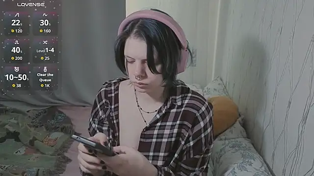 Alice Zev online show from 05-20-26, 02:23
