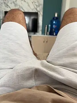 sunnu 97  online show from 10-21-25, 05:41