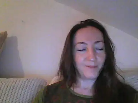 Valessya online show from 06-15-26, 08:22